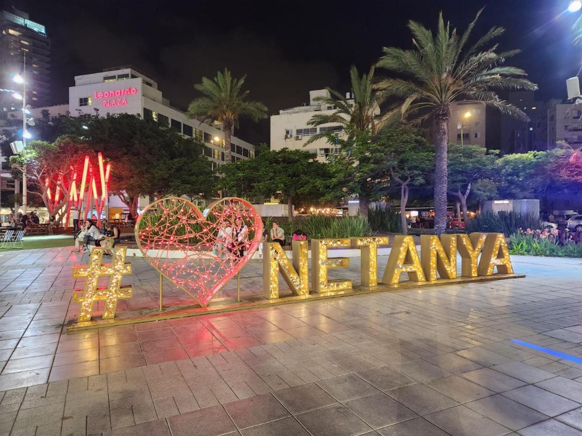 Chilling In Netanya Apartment ภายนอก รูปภาพ
